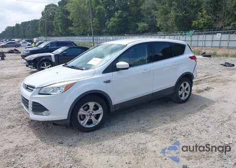 2015 Ford Escape Se z USA, uszkodzony, nr VIN 1FMCU0G72FUB68143